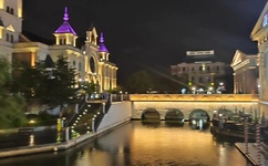 动漫我被两个姐姐轮流献爱